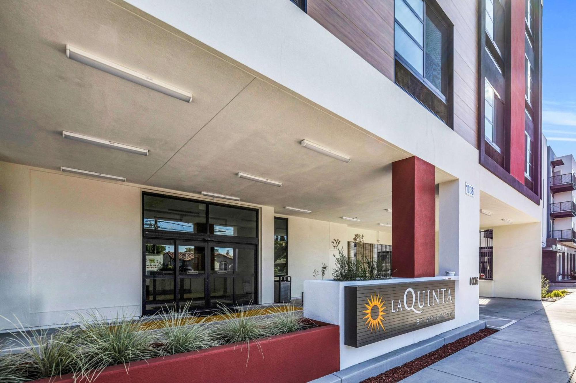 La Quinta Inn & Suites By Wyndham San Jose Airport-Downtown Buitenkant foto