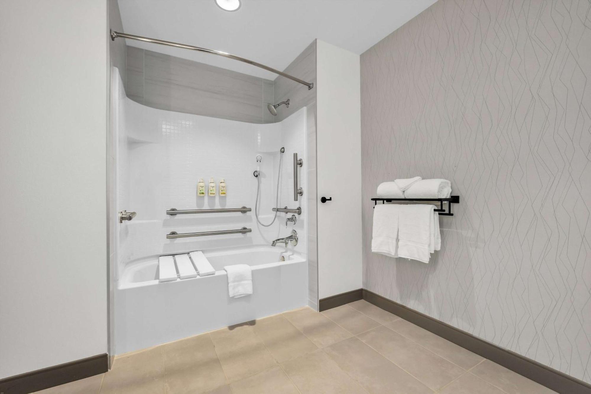 La Quinta Inn & Suites By Wyndham San Jose Airport-Downtown Buitenkant foto